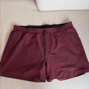 lululemon athletica Men's Maroon Athletic Swim Shorts